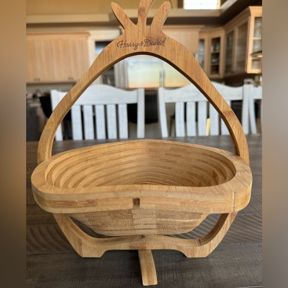 HARRY & DAVID Pear Shaped Collapsible Wood Basket, Fruit Bowl, Trivet.